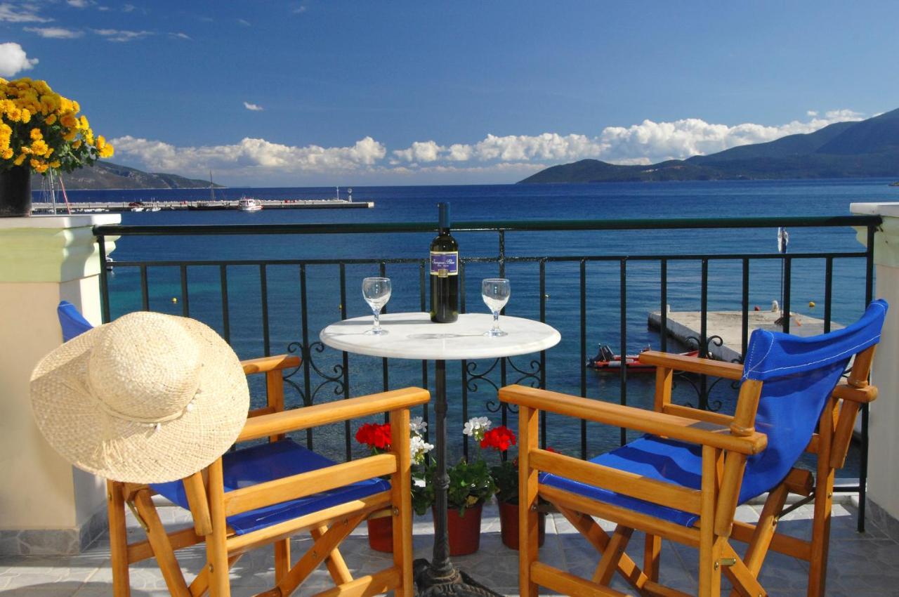 Alexis Studios And Apartments Agia Efimia Exteriör bild