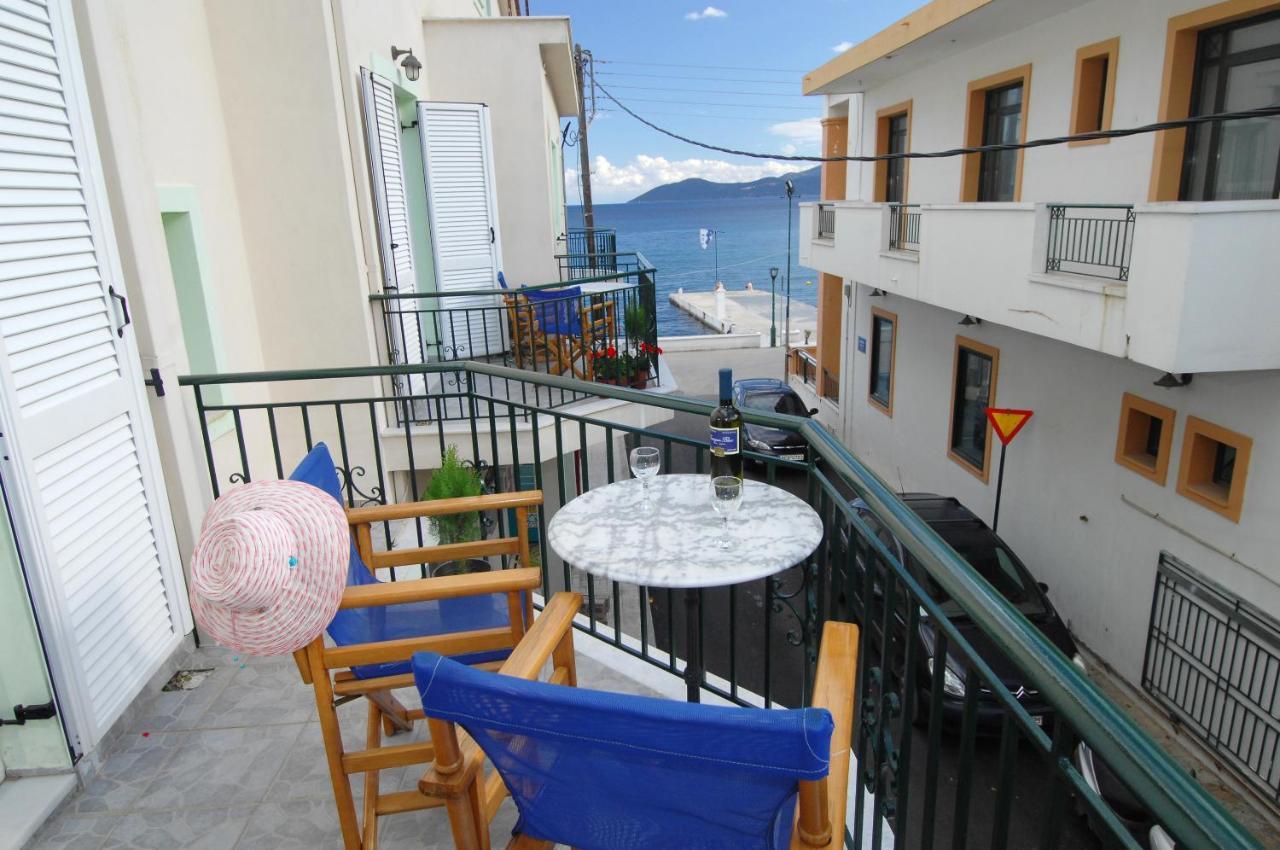 Alexis Studios And Apartments Agia Efimia Exteriör bild